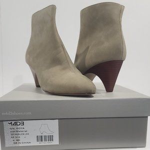 SALE! ✅ M4D3 Tan Nubuck Leather Ankle Wood Heel 9M✨ BNIB
